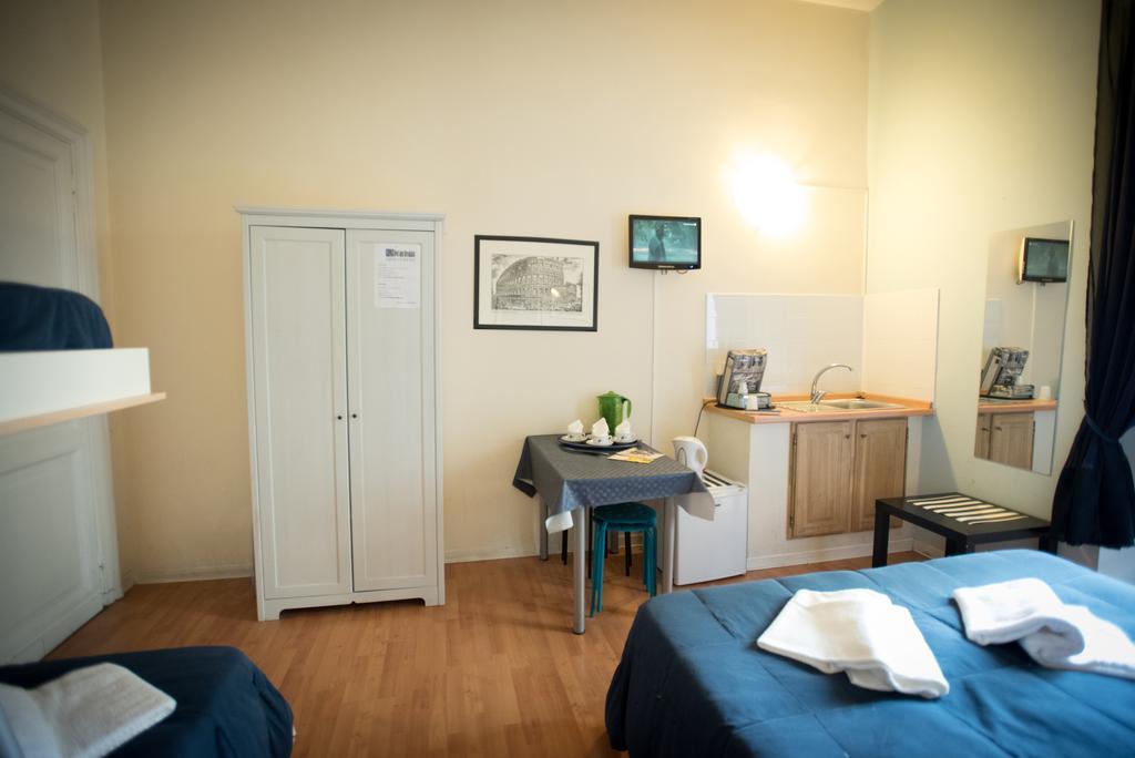 Quo Vadis Roma 2 Bed & Breakfast Exterior photo
